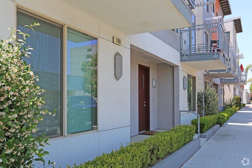 More Photos Of 1759 Fulton St, Fresno Apartments For Sale