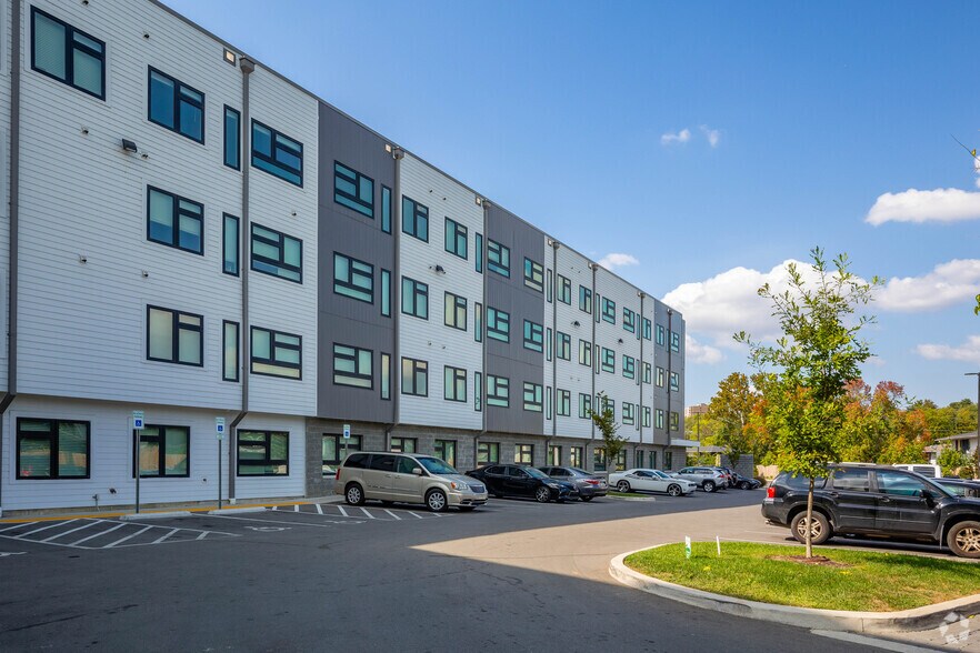 More Photos Of 4040 Travis Dr, Nashville Apartments For Sale