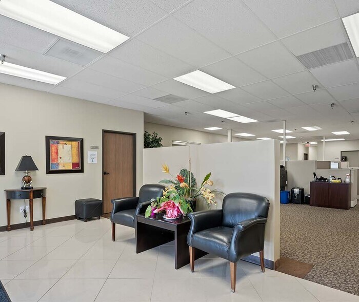 More Photos Of 9745-9747 Businesspark Ave, San Diego Research And Development For Lease