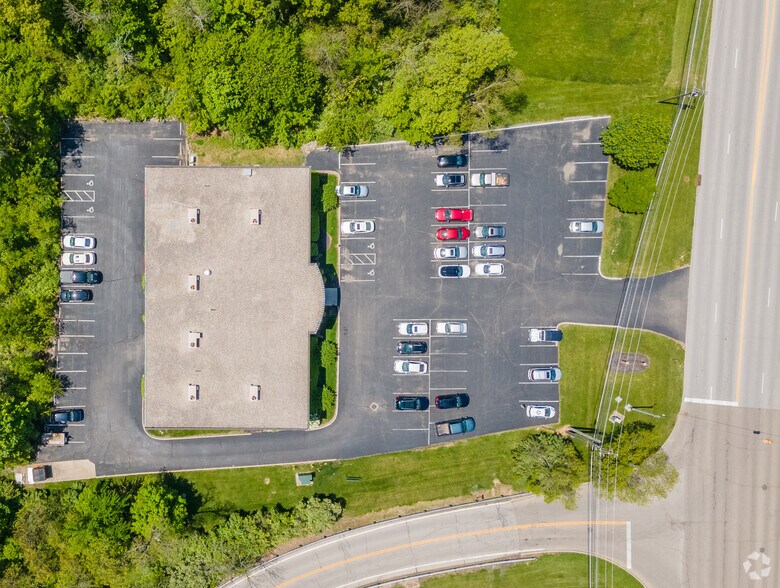 More Photos Of 6355 E Kemper Rd, Sharonville Office For Sale