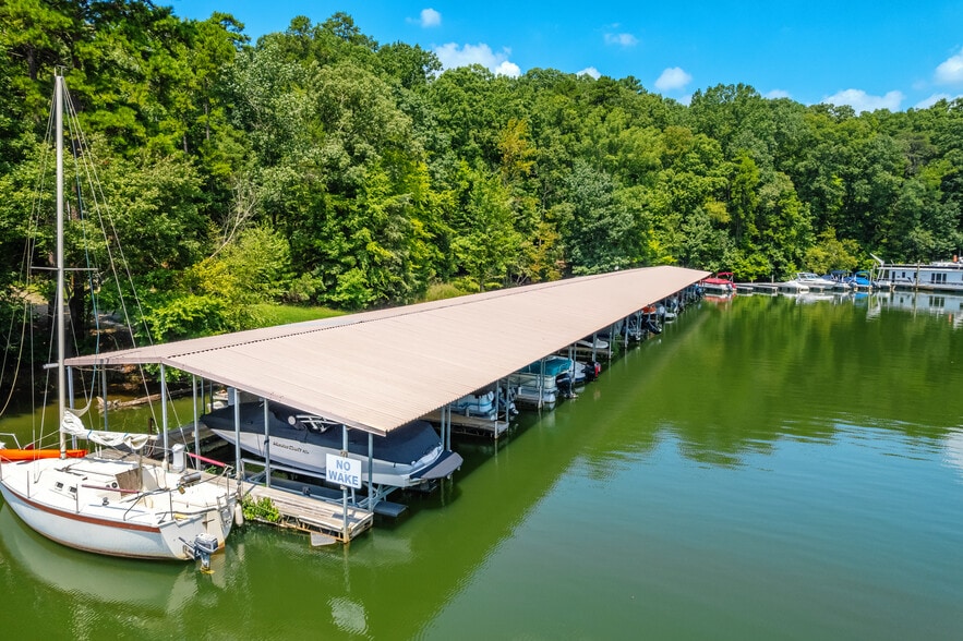 More Photos Of 14629 Rainbarrel Road, Charlotte Hotel For Sale