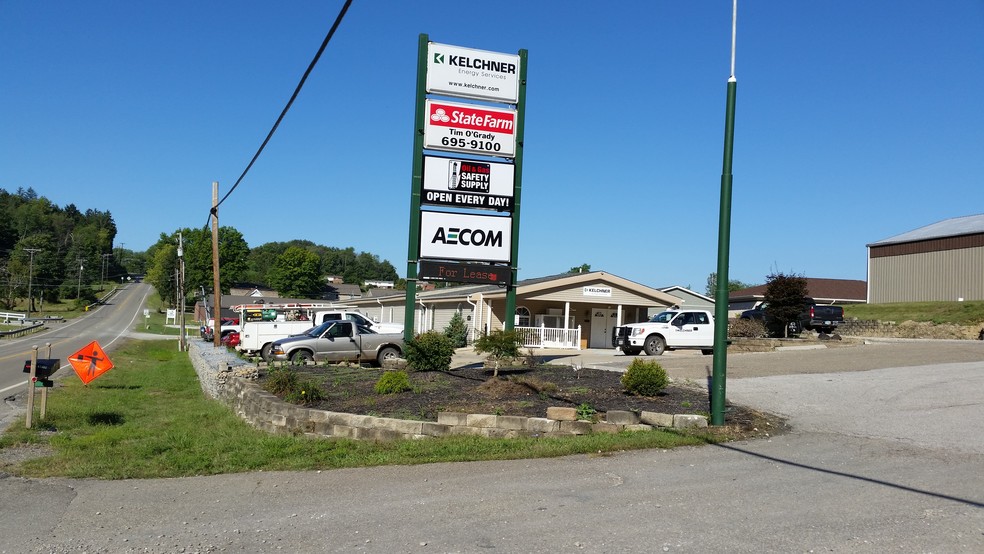 Primary Photo Of 47445 National Rd, Saint Clairsville Showroom For Lease