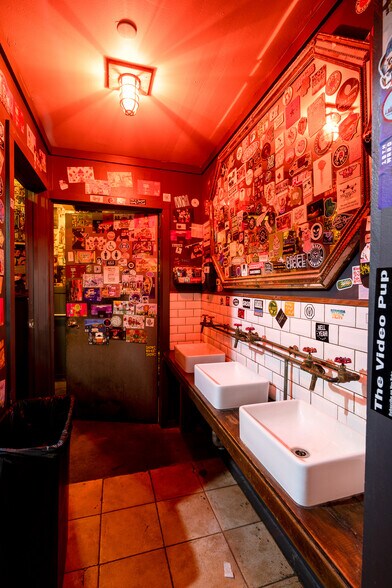 More Photos Of 300 Richardson St, Brooklyn Apartments For Lease