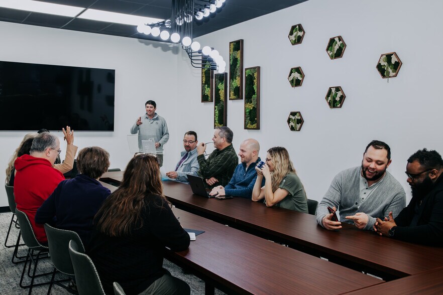 More Photos Of 181 E Center St, Marion Coworking Space