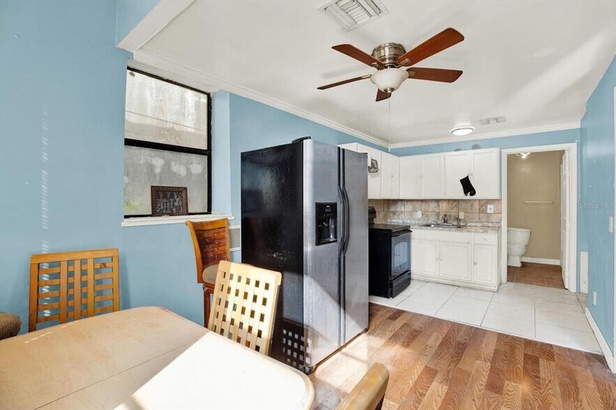 More Photos Of 5210 N Nebraska Ave, Tampa Apartments For Sale