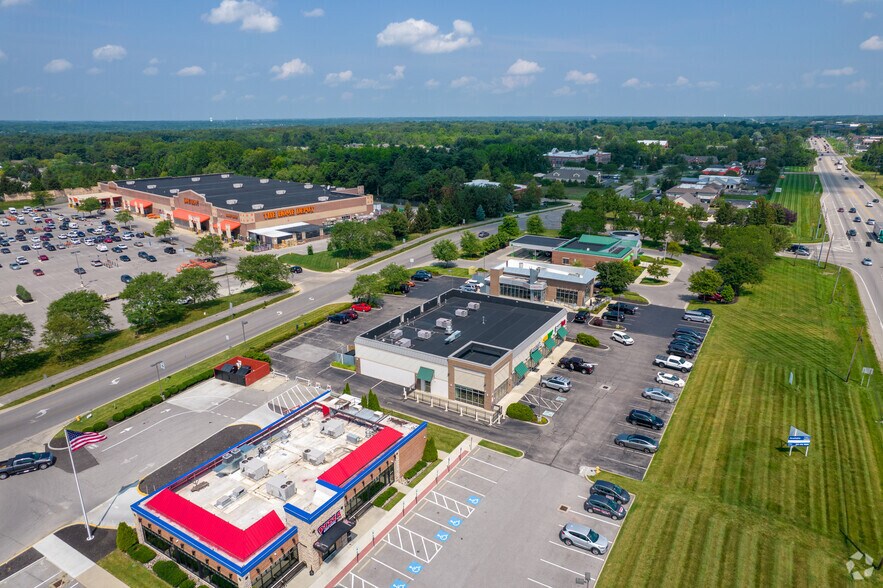 More Photos Of 8715 Owenfield Dr, Powell Storefront For Lease