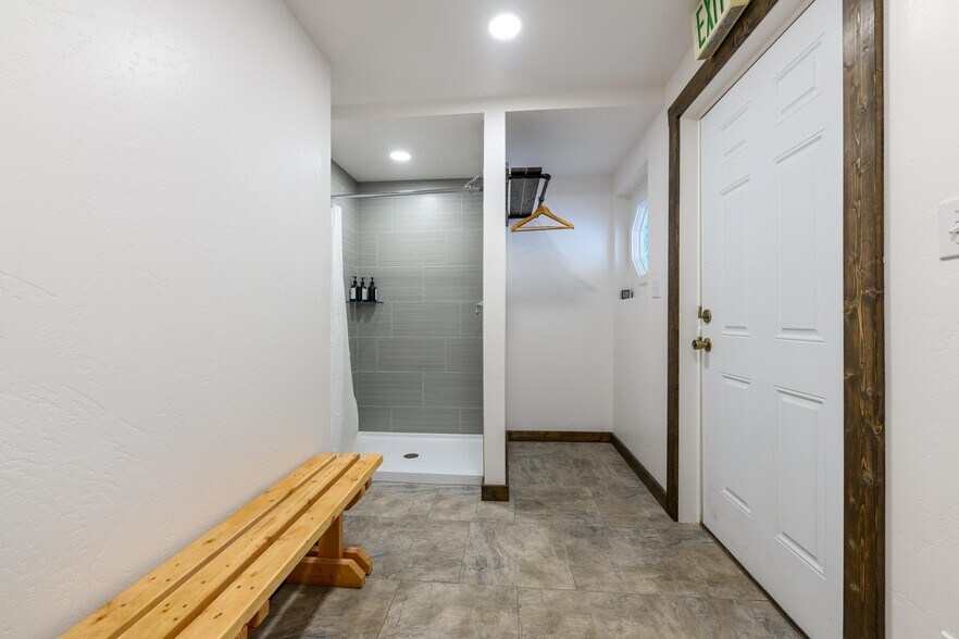 More Photos Of 312 Dewey Ave, Eureka Storefront Retail Office For Lease