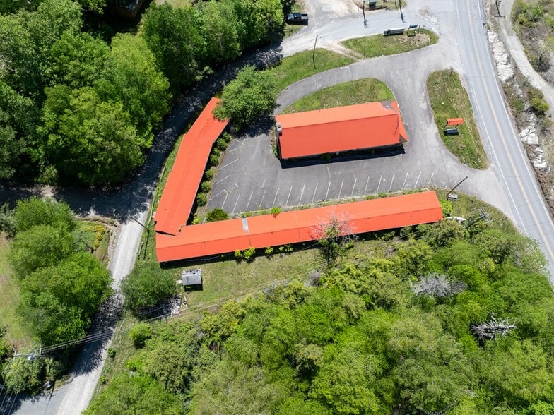 More Photos Of 11242 US-19, Maggie Valley Hotel For Sale