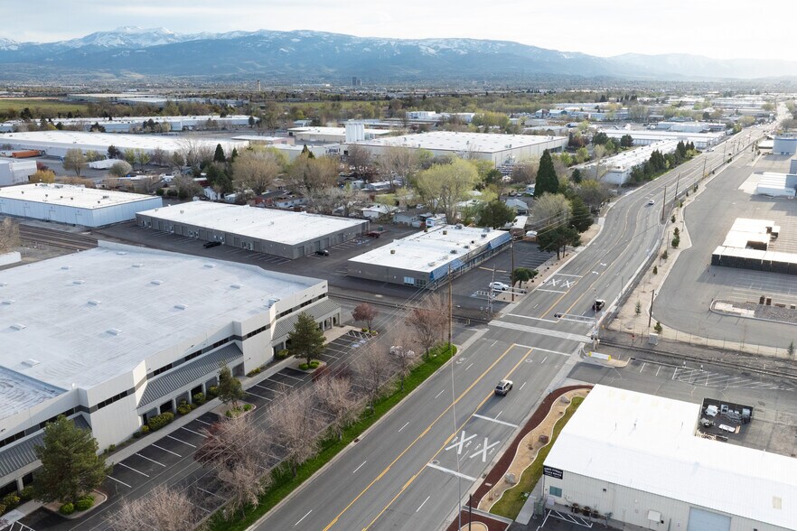 More Photos Of 755 E Greg St, Sparks Light Distribution For Lease