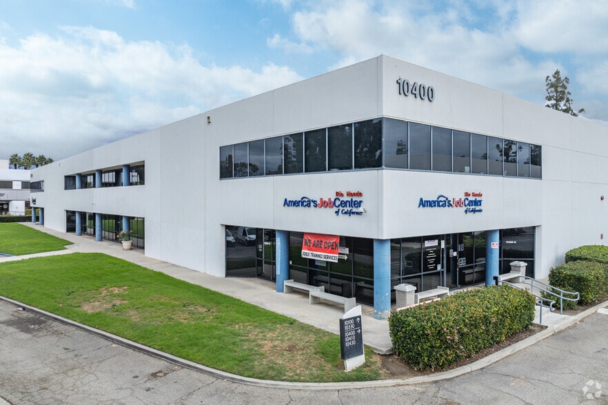 Primary Photo Of 10400 Pioneer Blvd, Santa Fe Springs Light Manufacturing For Lease