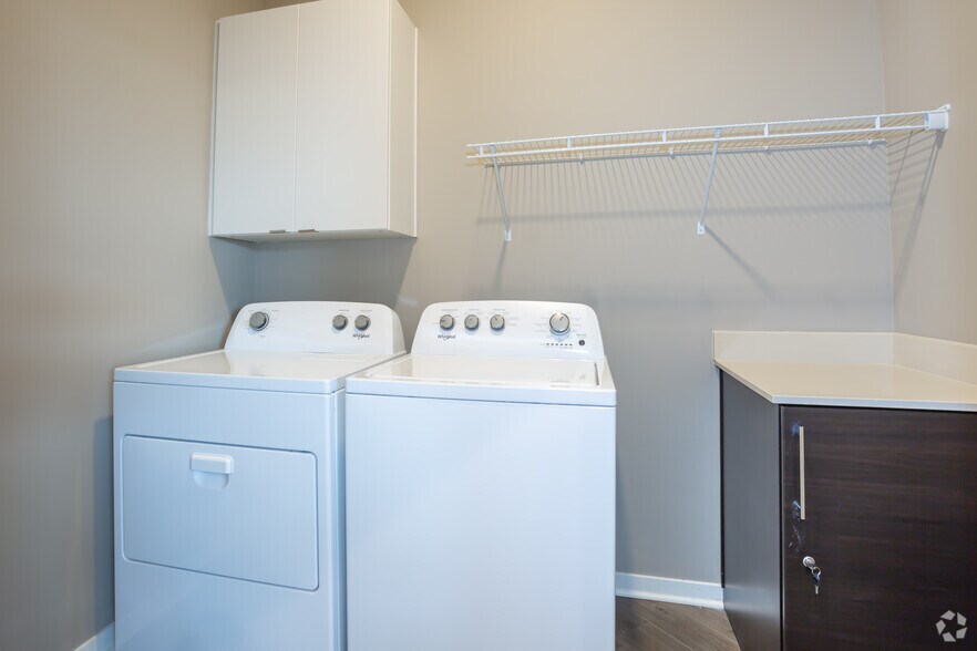 More Photos Of 6201 Johnson Dr, Mission Apartments For Lease