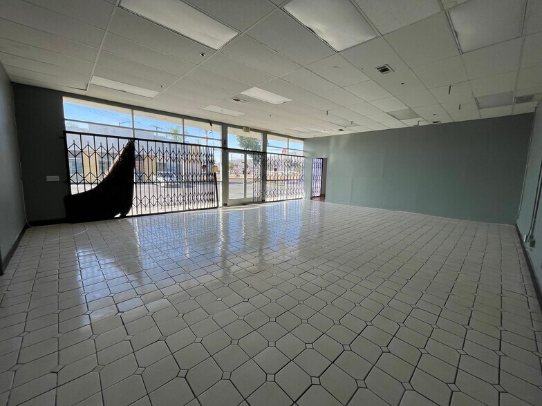 More Photos Of 109 S State St, San Jacinto Unknown For Lease