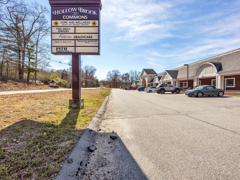 More Photos Of 39 Nott Hwy, Ashford Storefront For Sale