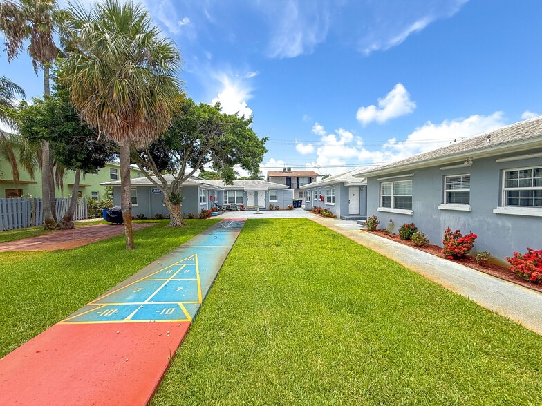 More Photos Of , Lake Worth Multifamily For Sale