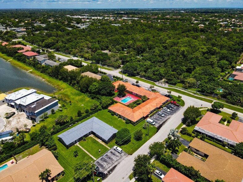 More Photos Of 8430 NW 40th St, Coral Springs Apartments For Sale