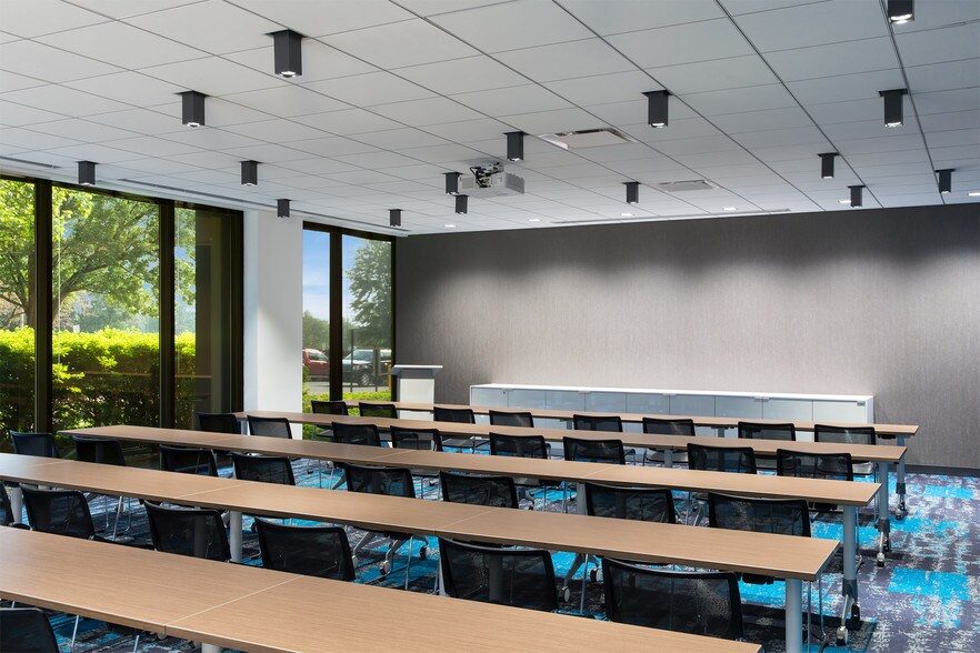 More Photos Of 4114 Legato Rd, Fairfax Office For Lease