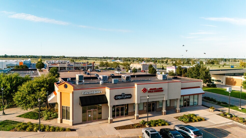 More Photos Of 3800 Osborne Dr W, Hastings Unknown For Lease