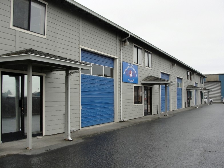 More Photos Of 5670 W End Rd, Arcata Warehouse For Lease