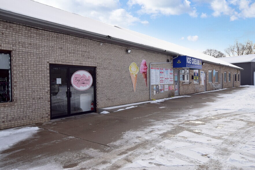 More Photos Of 5488 Richfield Rd, Flint Warehouse For Sale