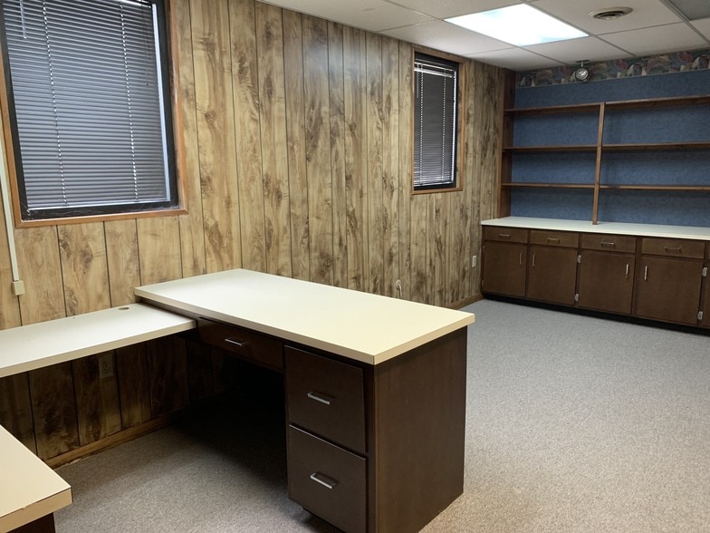 More Photos Of 144 S 8th St, Chambersburg Medical For Lease