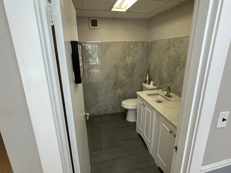 More Photos Of 120 College Ave, Somerville Medical For Lease