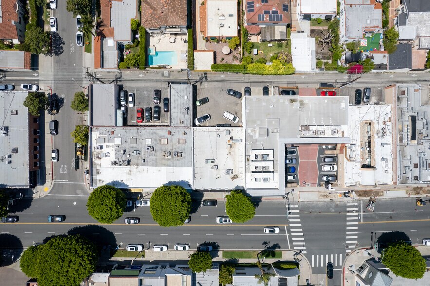 More Photos Of 287-297 S Robertson Blvd, Beverly Hills Storefront For Sale