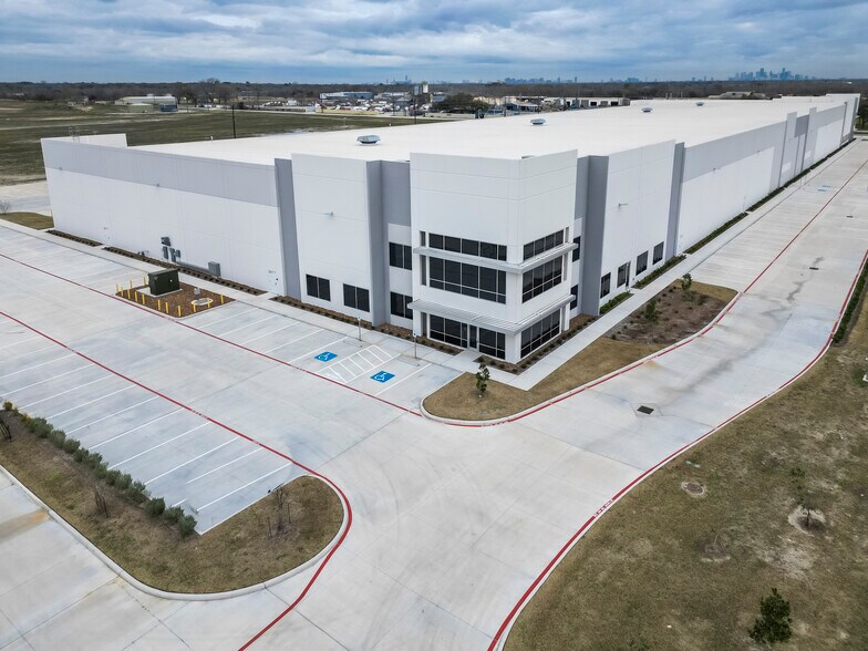 More Photos Of 13930 Journey Rd, Houston Warehouse For Lease