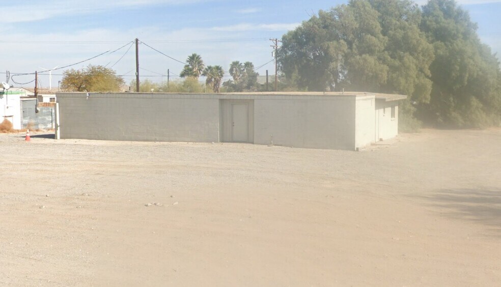 Primary Photo Of 1190 N Imperial Hwy, Ocotillo Storefront For Sale
