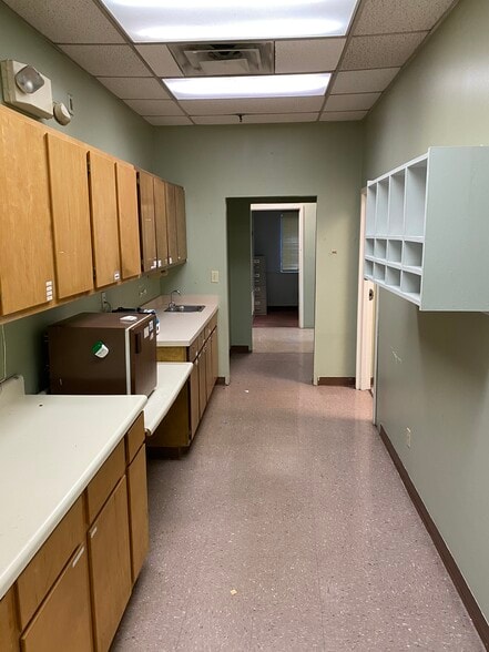 More Photos Of 1577 Mount Zion Rd, Morrow Medical For Lease