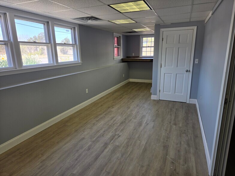 More Photos Of 420 Route 134, South Dennis Office For Sale