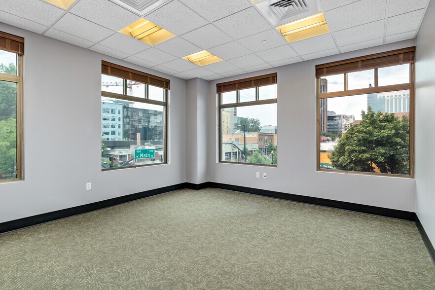 More Photos Of 420 W Main St, Boise Office For Sale