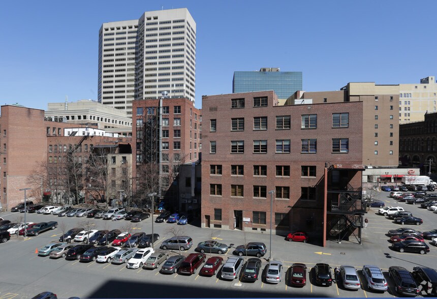 More Photos Of 57 Pratt St, Hartford Office For Lease