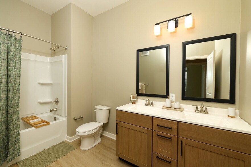 More Photos Of 1055 Yard St, Grandview Heights Apartments For Lease