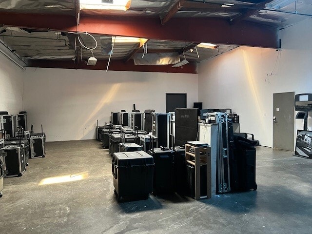 More Photos Of 5722 Tujunga Ave, North Hollywood Manufacturing For Lease