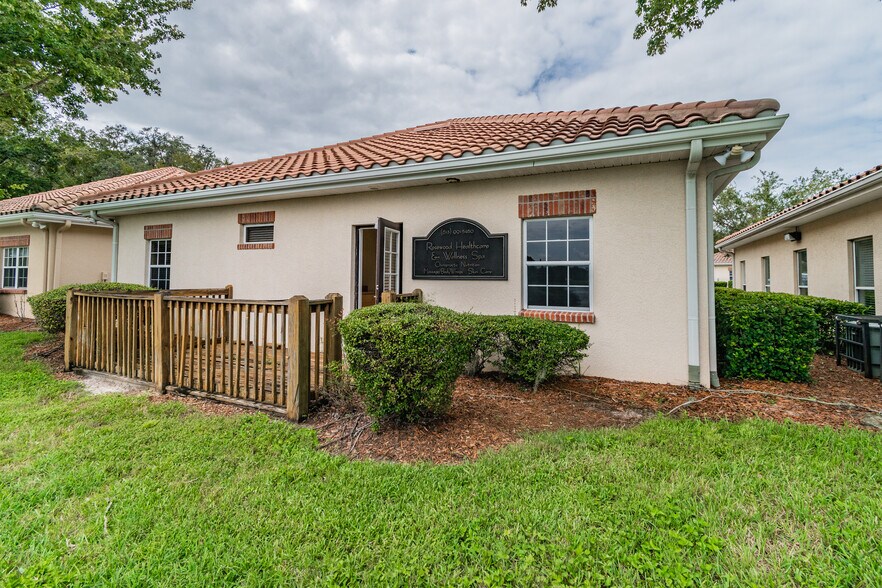 More Photos Of 2142 Ashley Oaks Cir, Wesley Chapel Medical For Sale