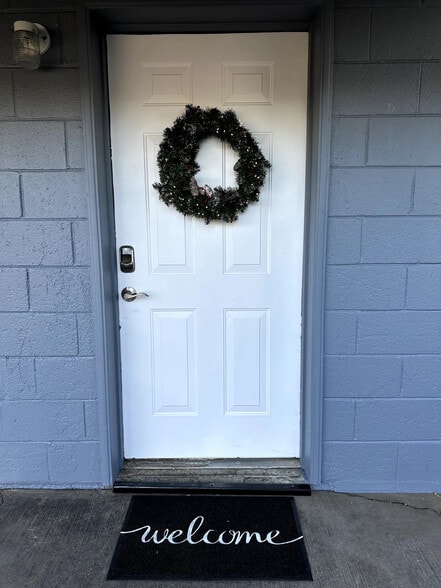 More Photos Of 600 Harbor Blvd, West Sacramento Warehouse For Sale