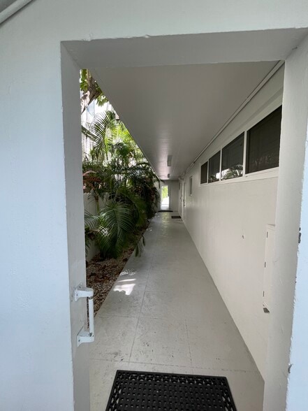 More Photos Of 217 Peruvian Ave, Palm Beach Office Residential For Sale