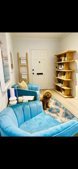 More Photos Of 1150 Yale St, Santa Monica Storefront Retail Office For Lease