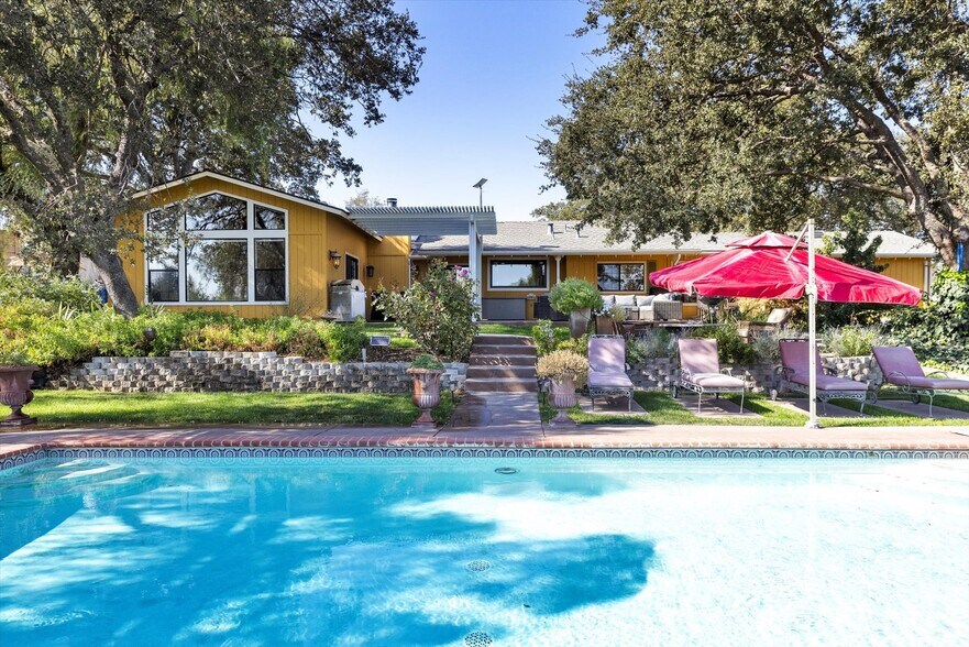 More Photos Of 2985 Templeton Rd, Templeton Winery Vineyard For Sale