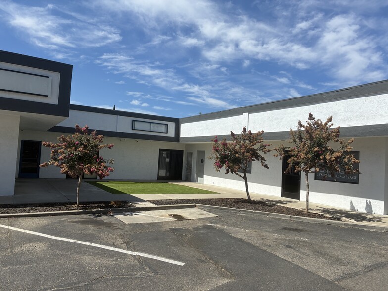 Primary Photo Of 7475 Murray Dr, Stockton Light Manufacturing For Lease