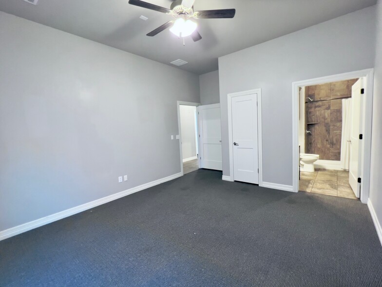 More Photos Of 3420 NW 178th St, Edmond Office For Lease