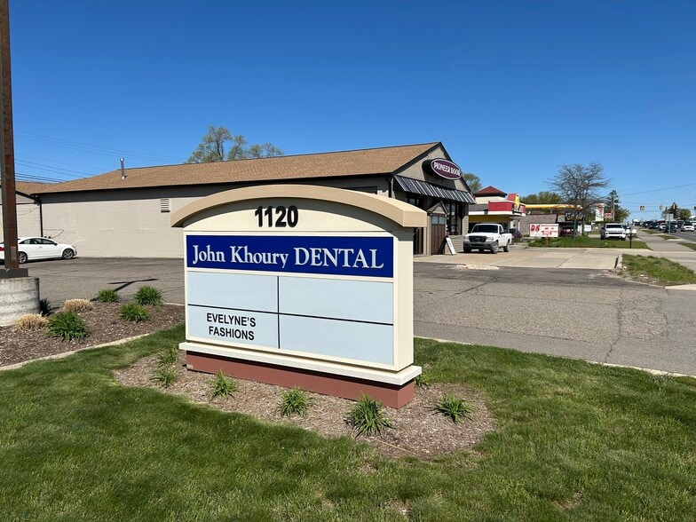 More Photos Of 1120 S Lapeer Rd, Oxford Loft Creative Space For Lease