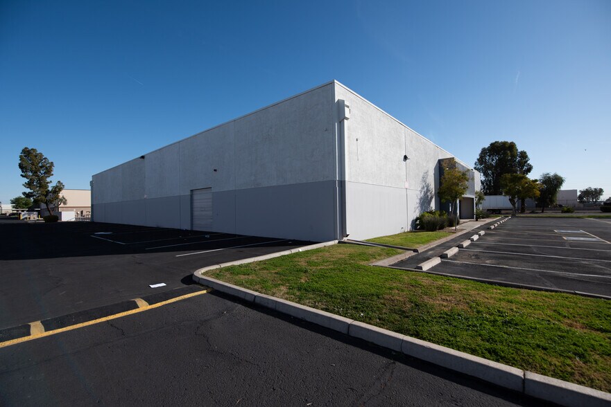 More Photos Of 10 S 48th Ave, Phoenix Unknown For Sale