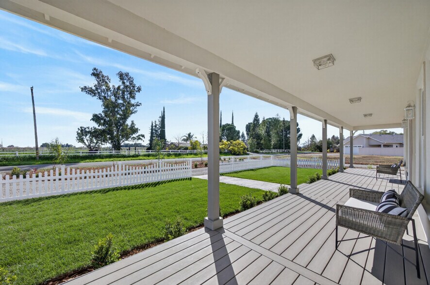 More Photos Of 25265 Carlsbad Ave, Davis Apartments For Sale