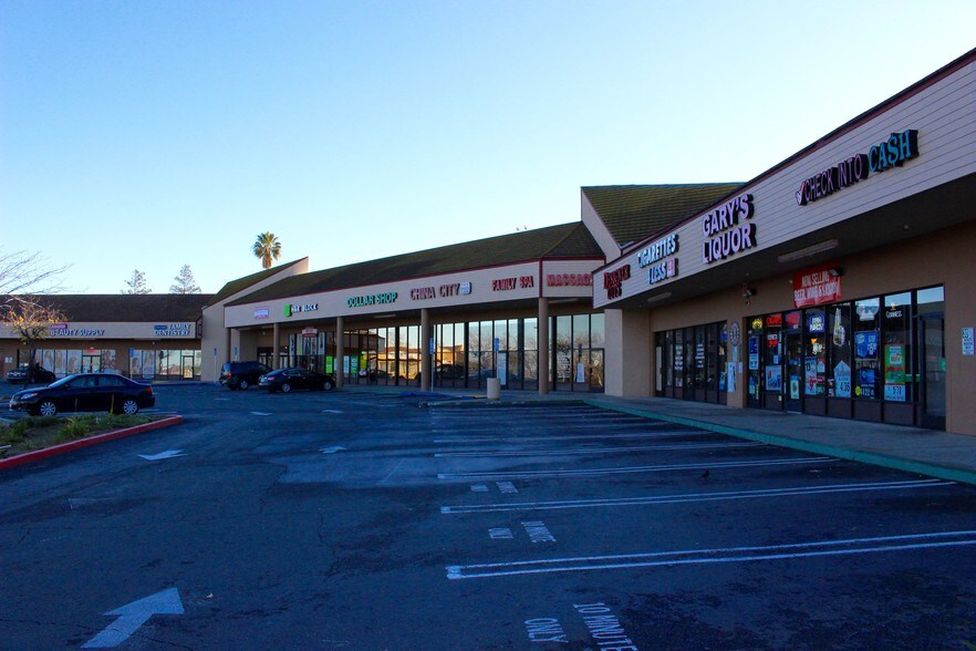 More Photos Of 2711-2799 Lone Tree Way, Antioch Unknown For Lease