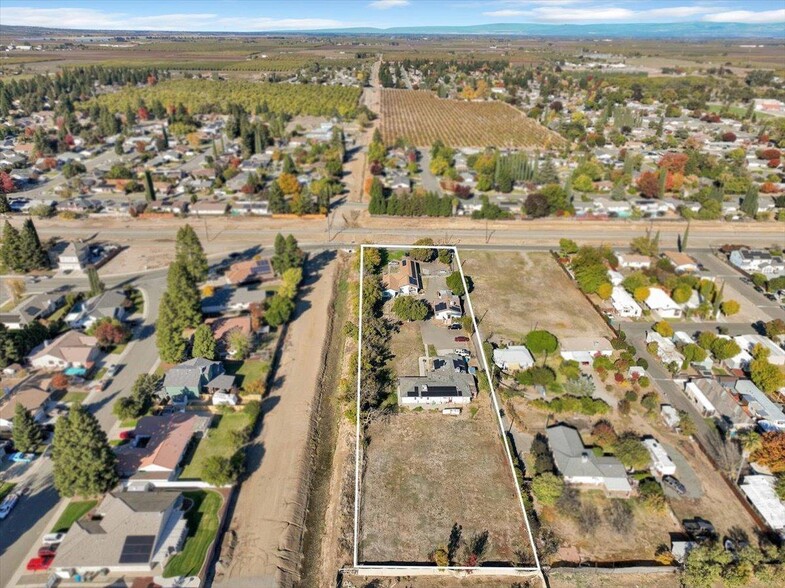 Primary Photo Of 2962 Jefferson Ave, Yuba City Assisted Living For Sale