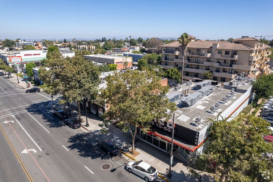 More Photos Of 1060 E Colorado Blvd, Pasadena Storefront For Lease