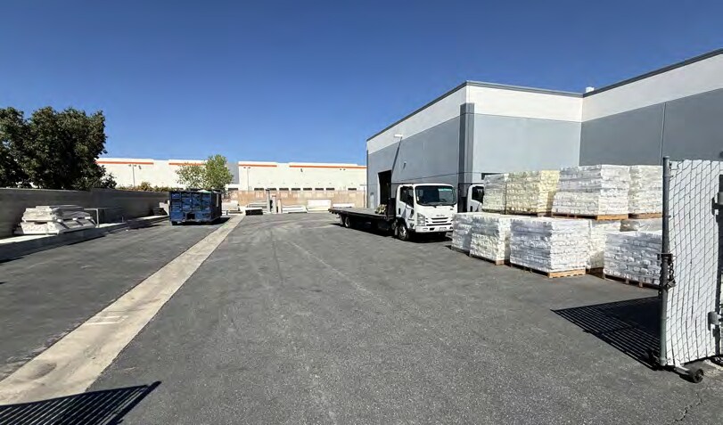 More Photos Of 14317 Veterans Way, Moreno Valley Warehouse For Sale