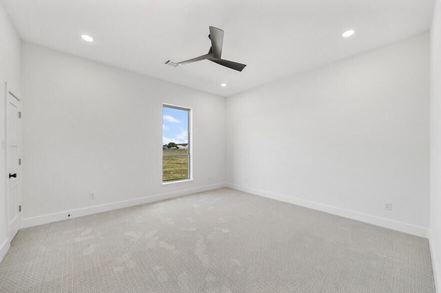 More Photos Of 18760 FM 442 Road, Needville Specialty For Sale