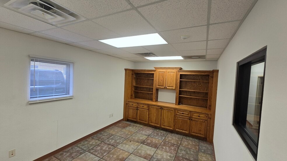 More Photos Of 3180 Central Mall Dr, Port Arthur Medical For Sale